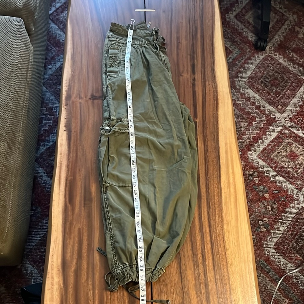 Free People Olive Cargo Pants - Picture 6 of 9